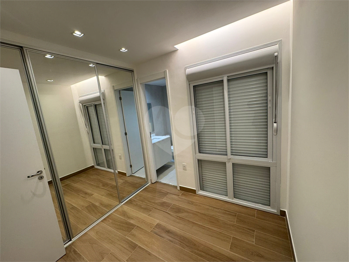 Foto REO1126387