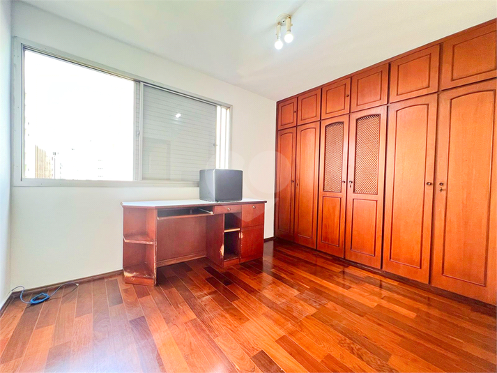 Foto REO1126405