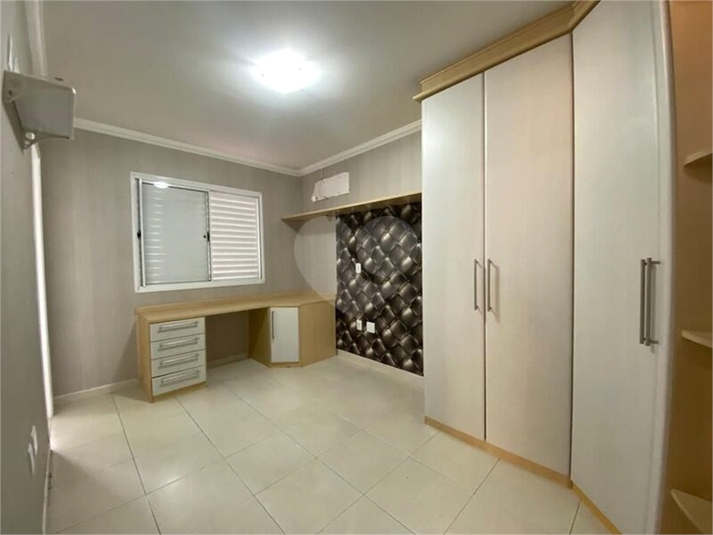 Foto REO1126430