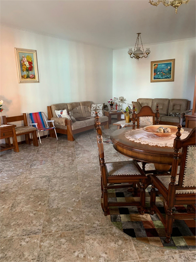 Foto REO1126446