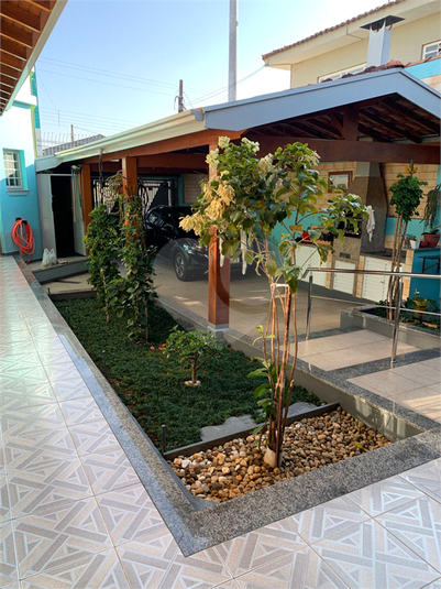 Foto REO1126446