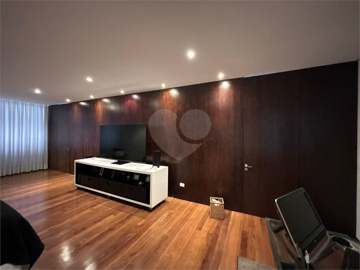 Foto REO1126472