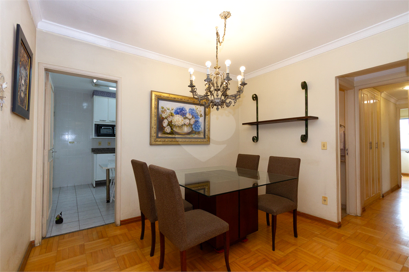 Foto REO1126473