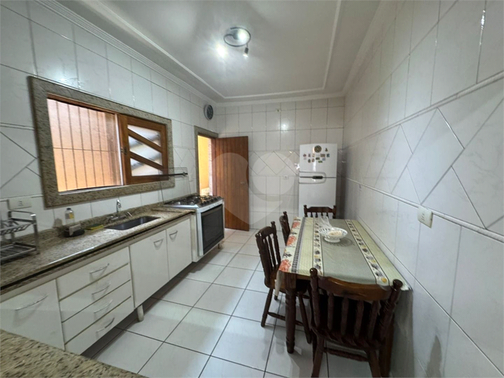 Foto REO1126516