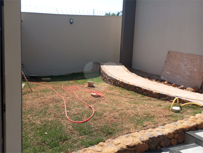 Foto REO1126545