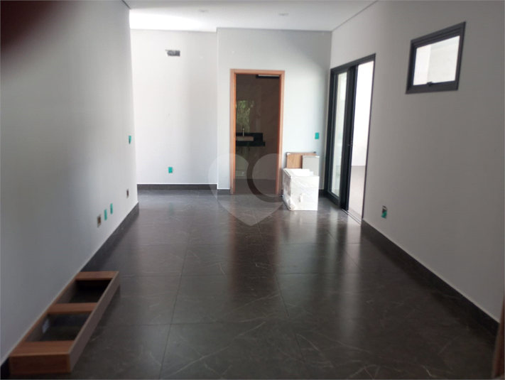 Foto REO1126545