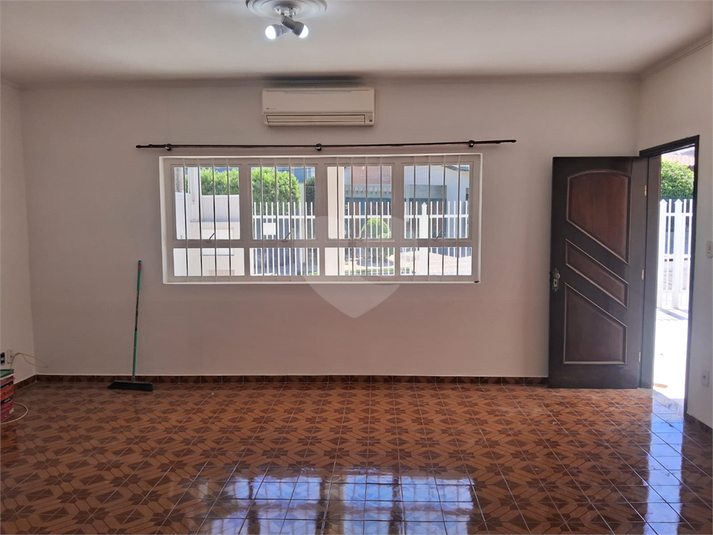 Foto REO1126546