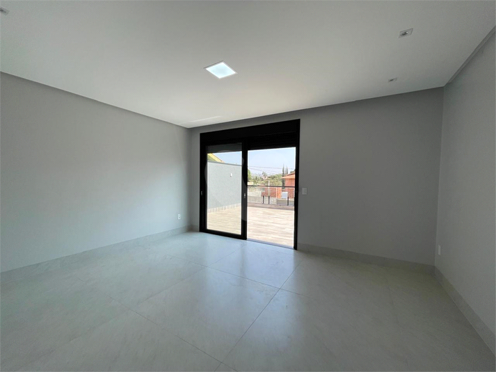 Foto REO1126551