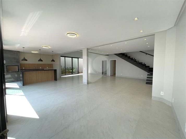 Foto REO1126551