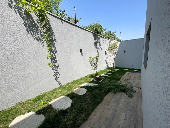 Foto REO1126551