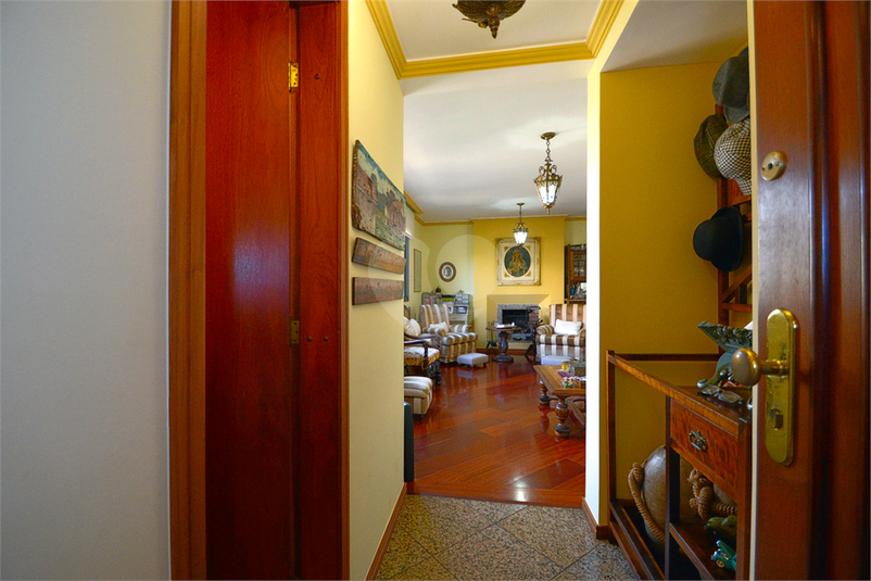 Foto REO1126597