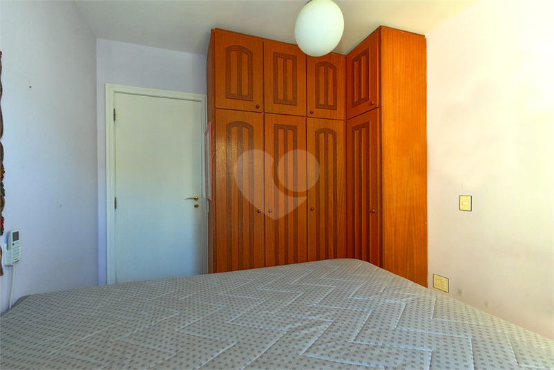 Foto REO1126597
