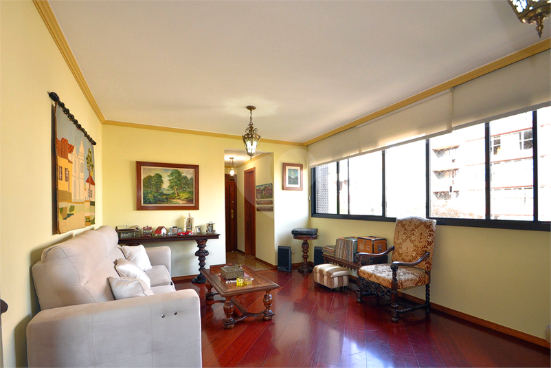 Foto REO1126597