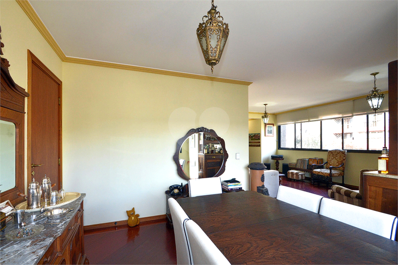 Foto REO1126597