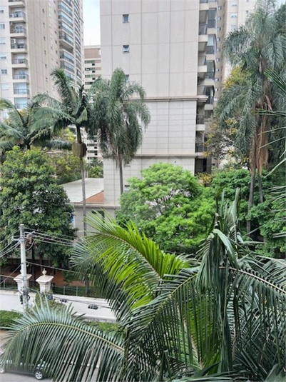 Foto REO1126604