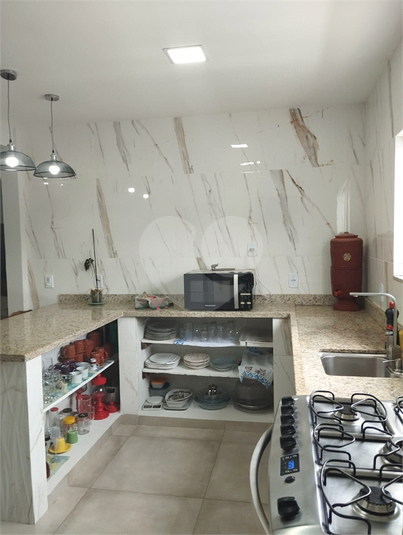 Foto REO1126612
