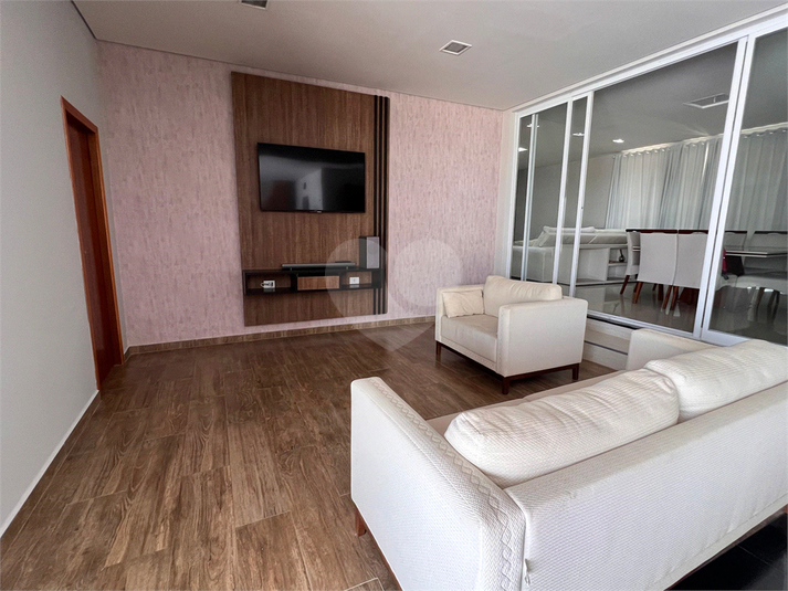 Foto REO1126629