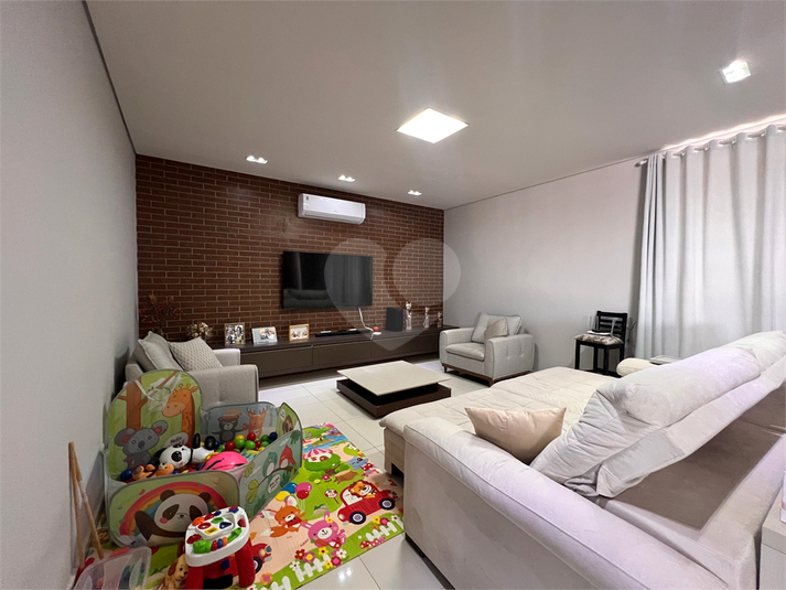 Foto REO1126629