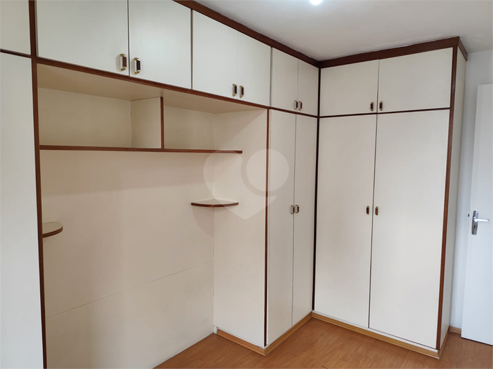 Foto REO1126630