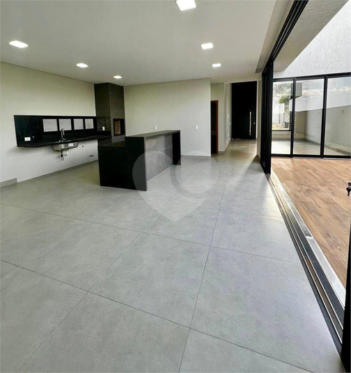 Foto REO1126639