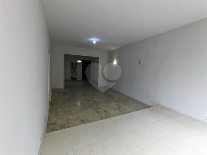 Foto REO1126640