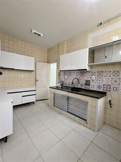 Foto REO1126640