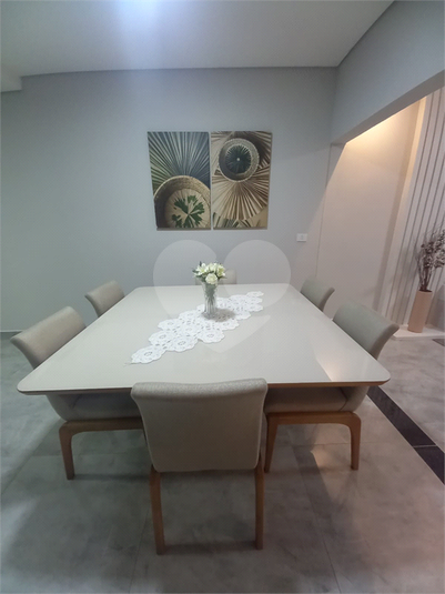 Foto REO1126641