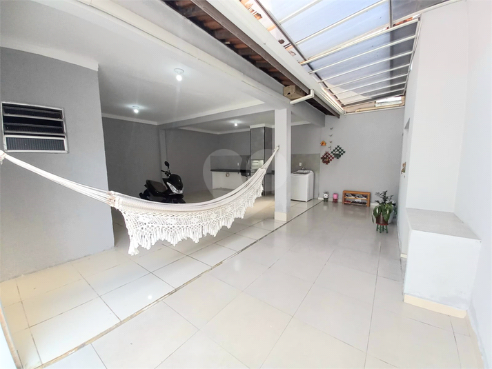 Foto REO1126641