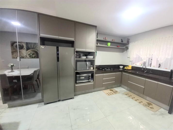 Foto REO1126641