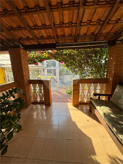 Foto REO1126647