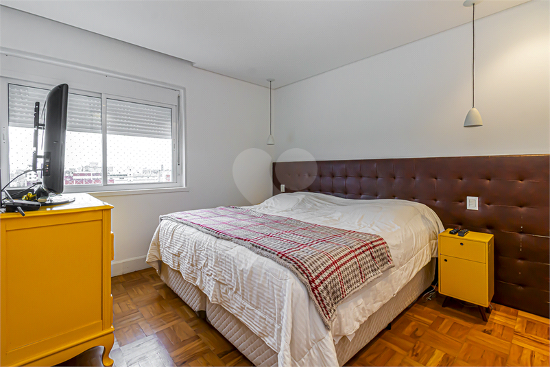 Foto REO1126662
