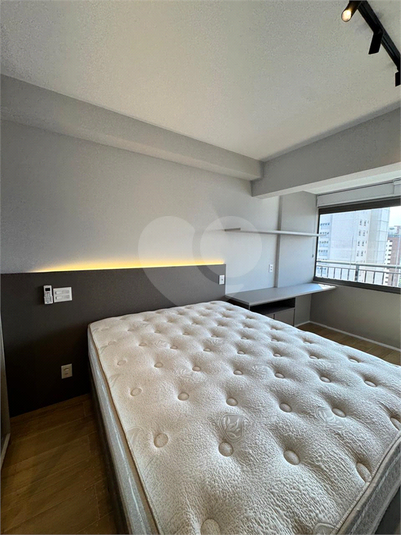 Foto REO1126675