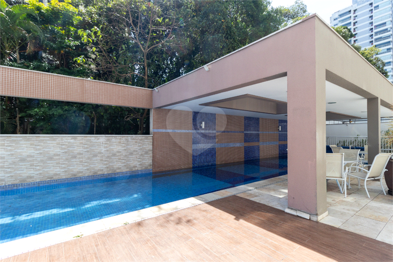 Foto REO1126679