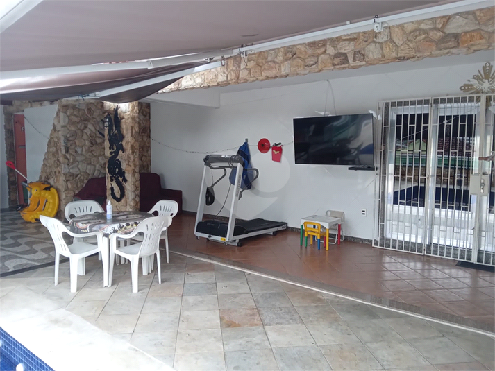 Foto REO1126695