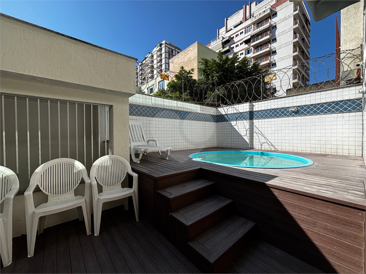 Foto REO1126747