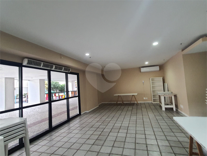 Foto REO1126750