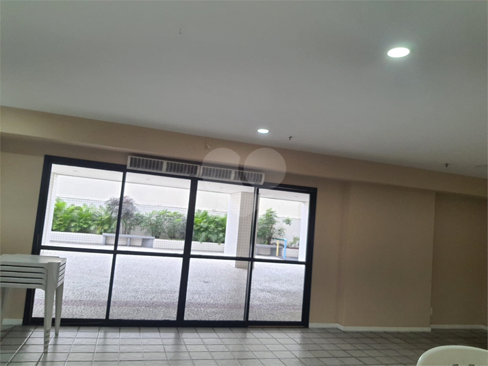 Foto REO1126750