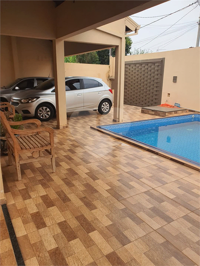 Foto REO1126753