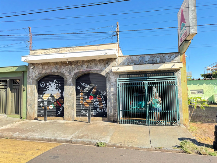 Foto REO1126756