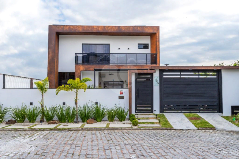 Foto REO1126768