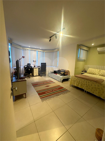 Foto REO1126768