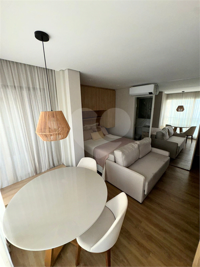 Foto REO1126789