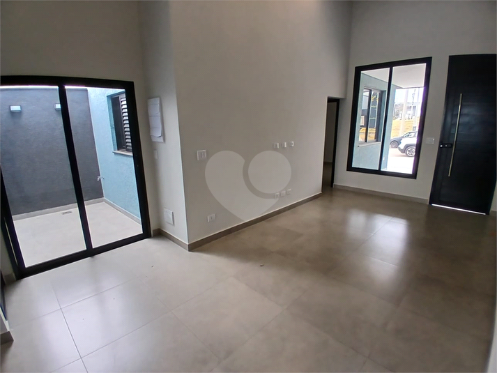 Foto REO1126802