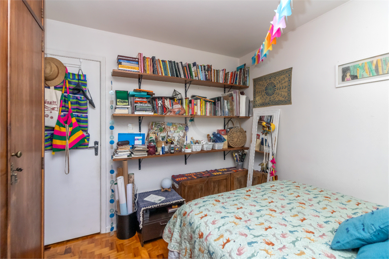 Foto REO1126847