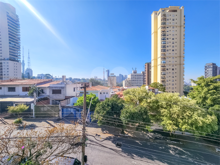 Foto REO1126847