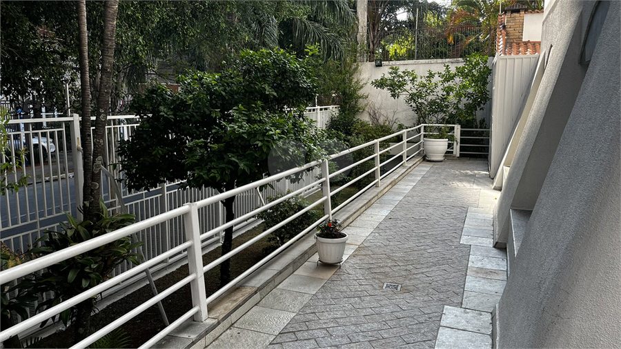 Foto REO1126849