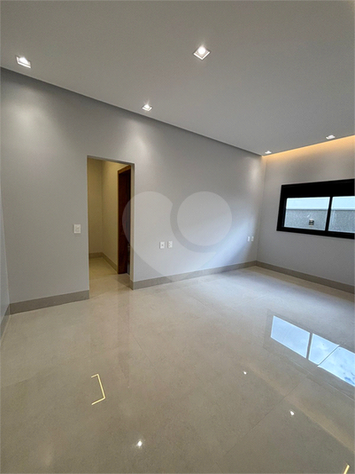 Foto REO1126890