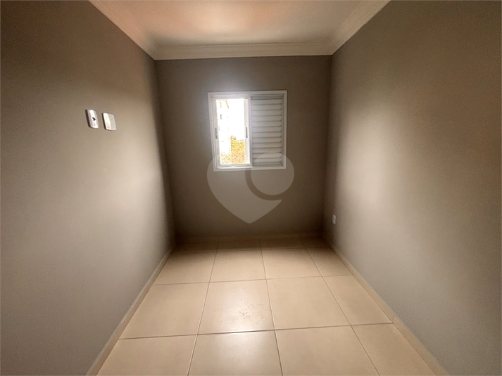 Foto REO1126900