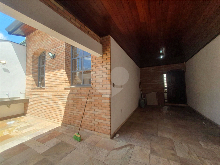 Foto REO1126905