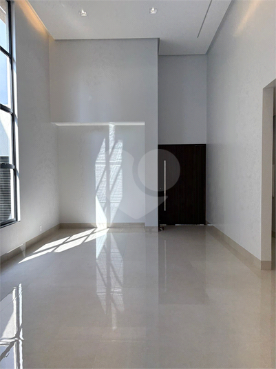 Foto REO1126910